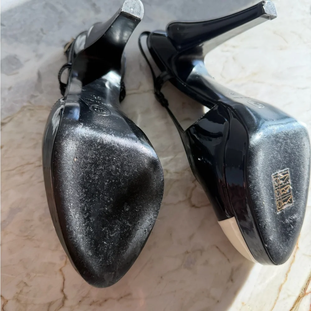 CHANEL Black and White Slingback Heel